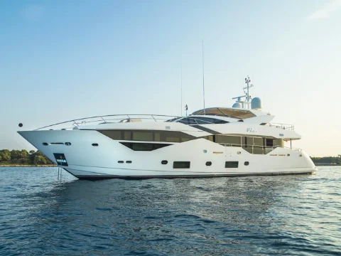M/Y Fleur Sunseeker 116 I Yacht charter Dubai