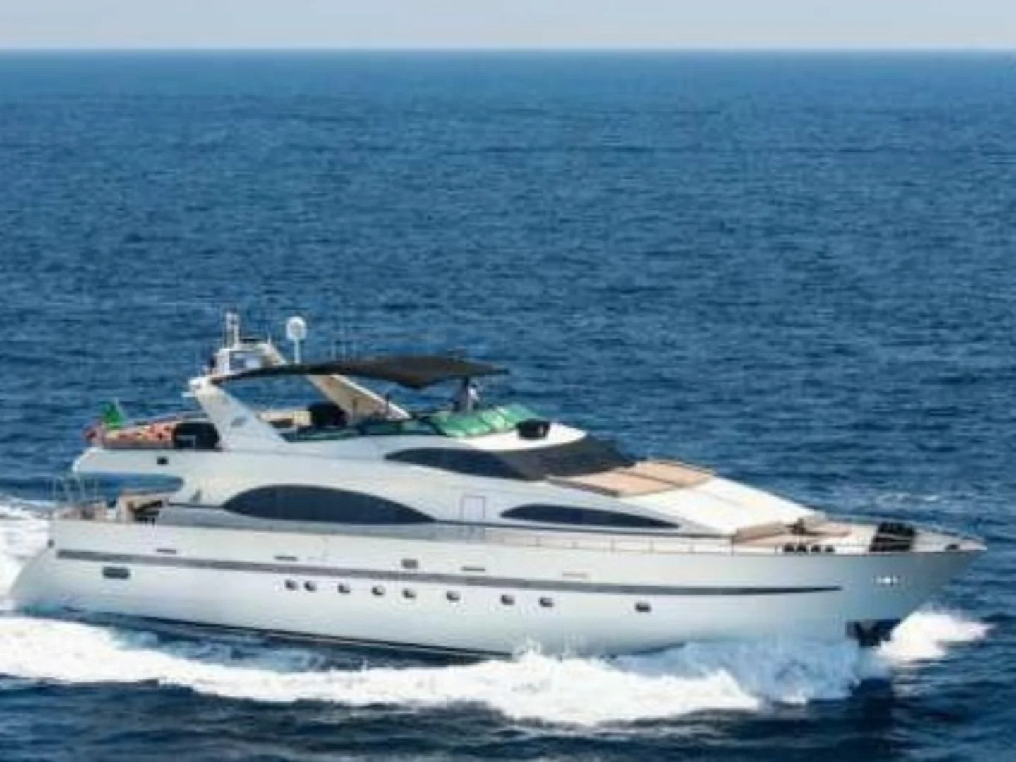 ACCAMA DELTA | Azimut 100 Jumbo - Photo 3