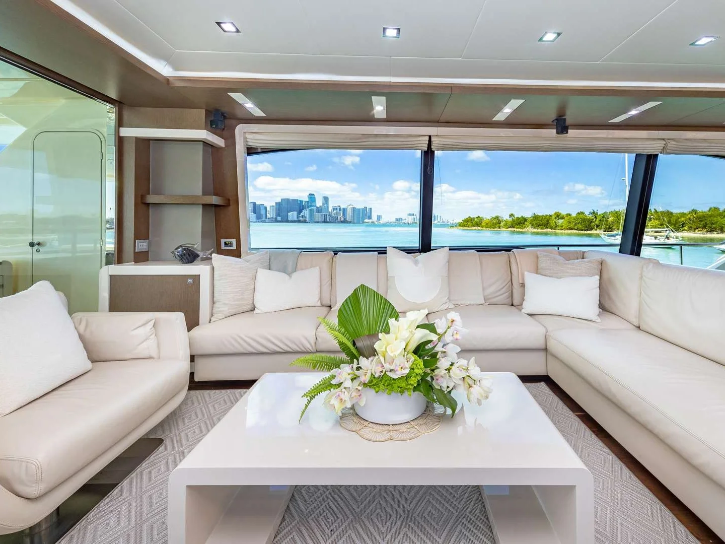 HOYA SAXA | Ferretti 87 - Photo 20