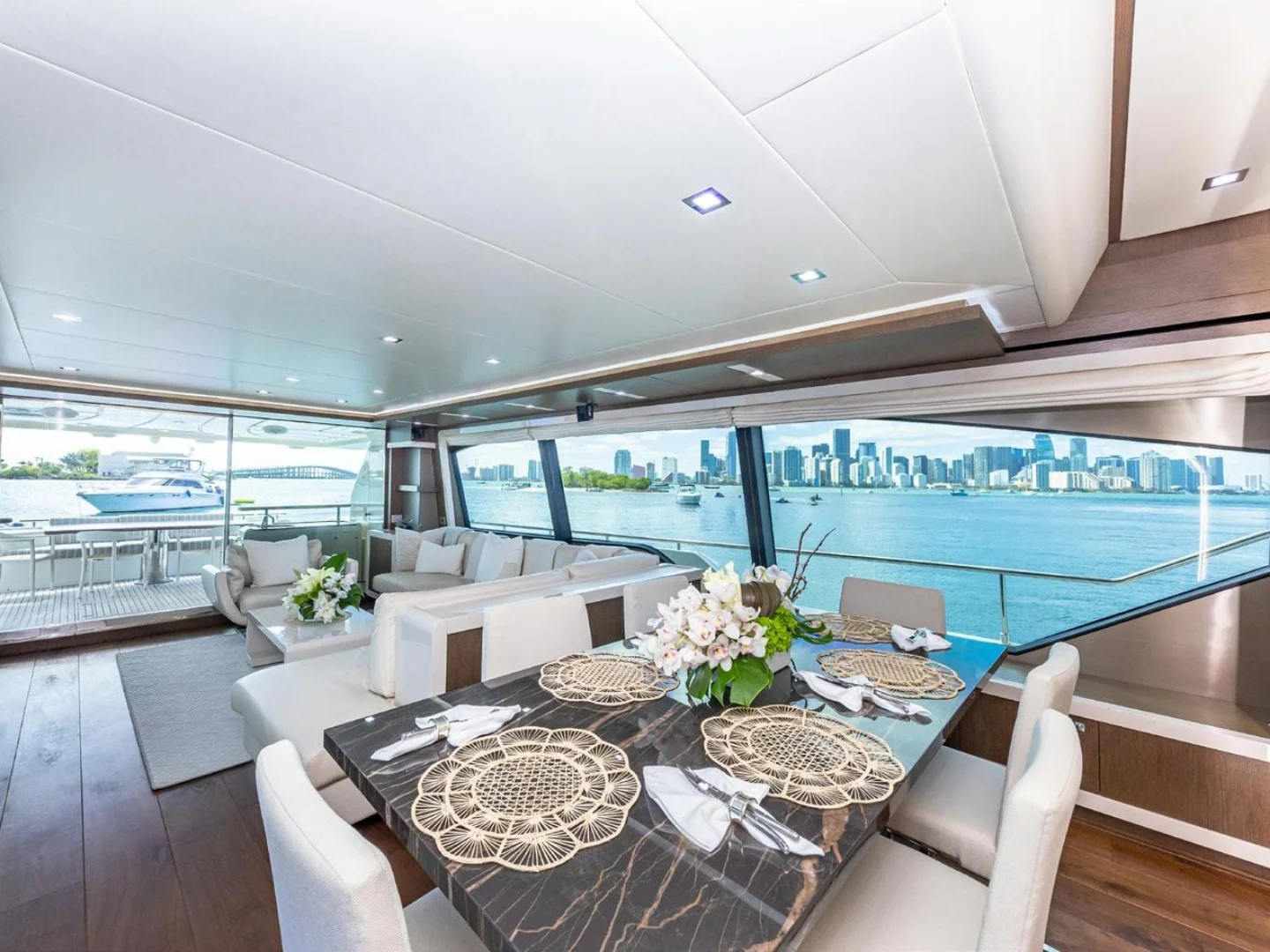 HOYA SAXA | Ferretti 87 - Photo 19