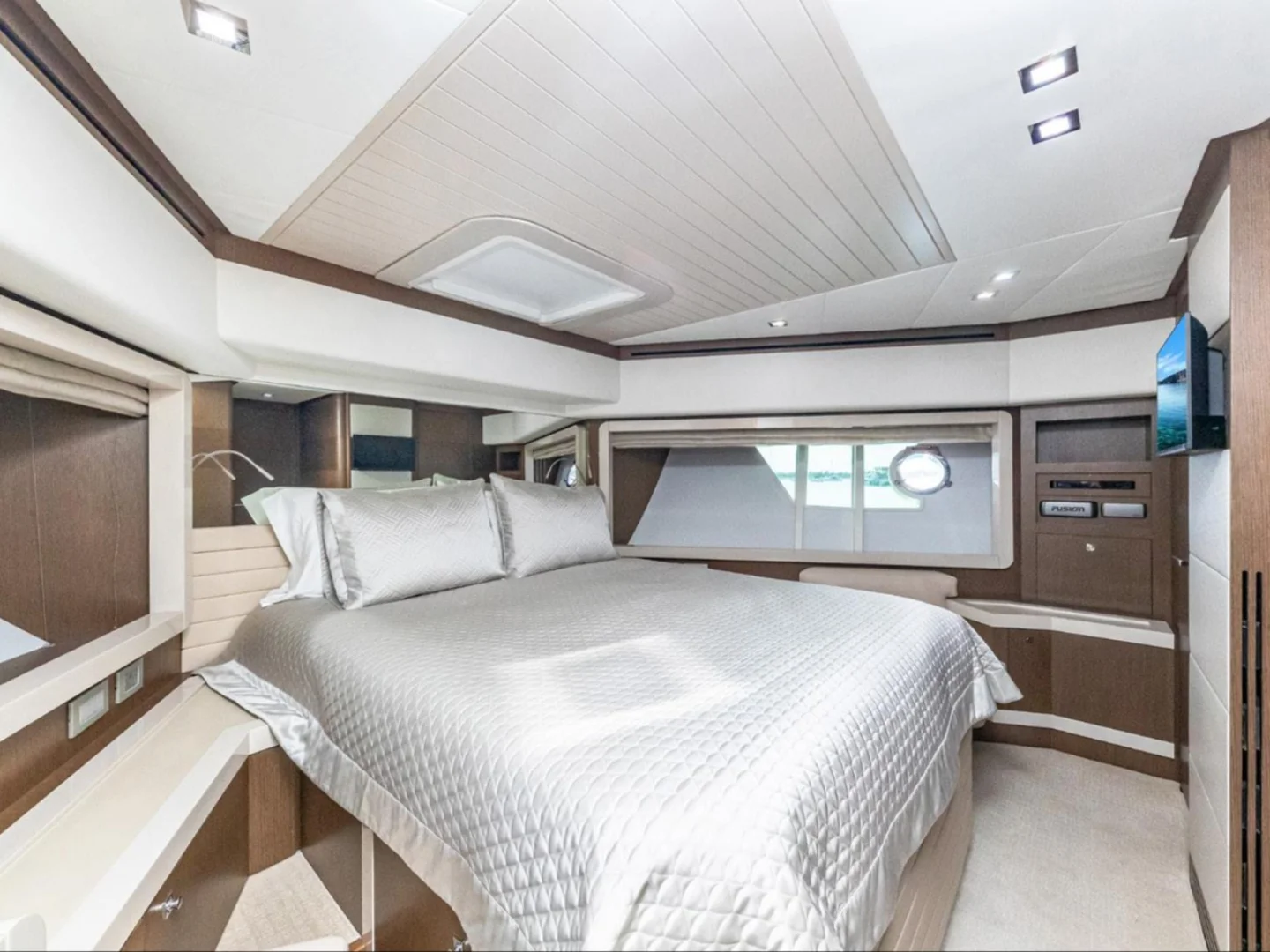 HOYA SAXA | Ferretti 87 - Photo 33