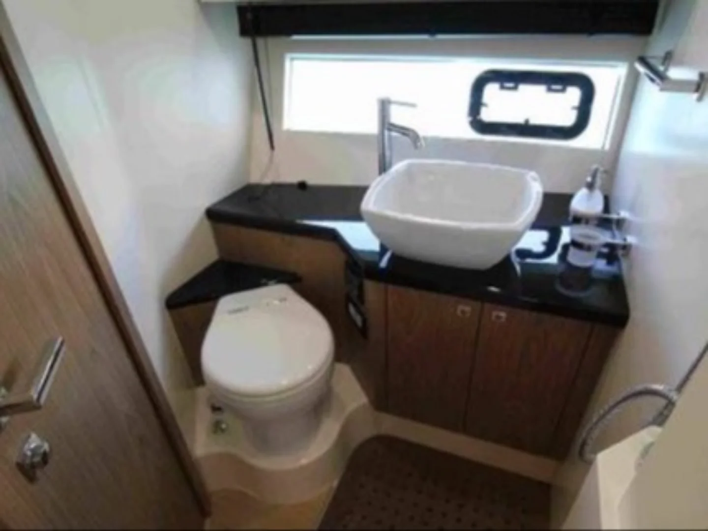 Sessa C44 2018 for Sale - Bargain - Photo 7