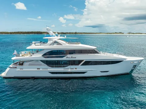 yacht-charter-caribbean-hargrave-romeo-foxtrot