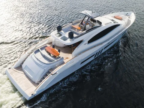 yacht-charter-caribbean-helios-lazzara