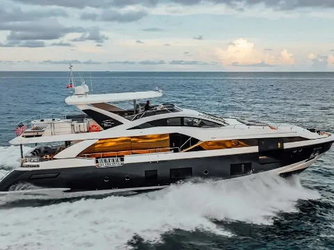 yacht-charter-caribbean-azimut-majestic-moments