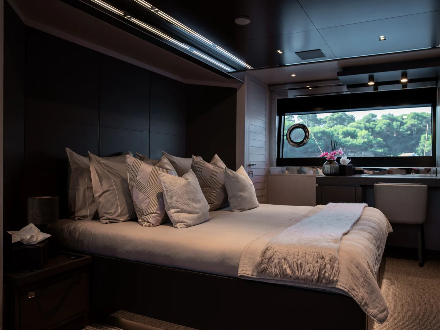 ELLA | Riva Argo 90 - Photo 15