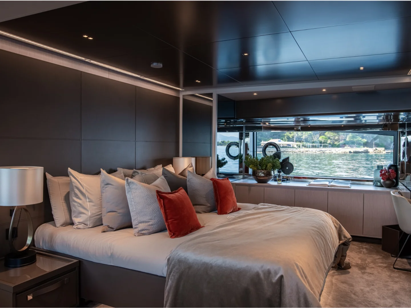 ELLA | Riva Argo 90 - Photo 14