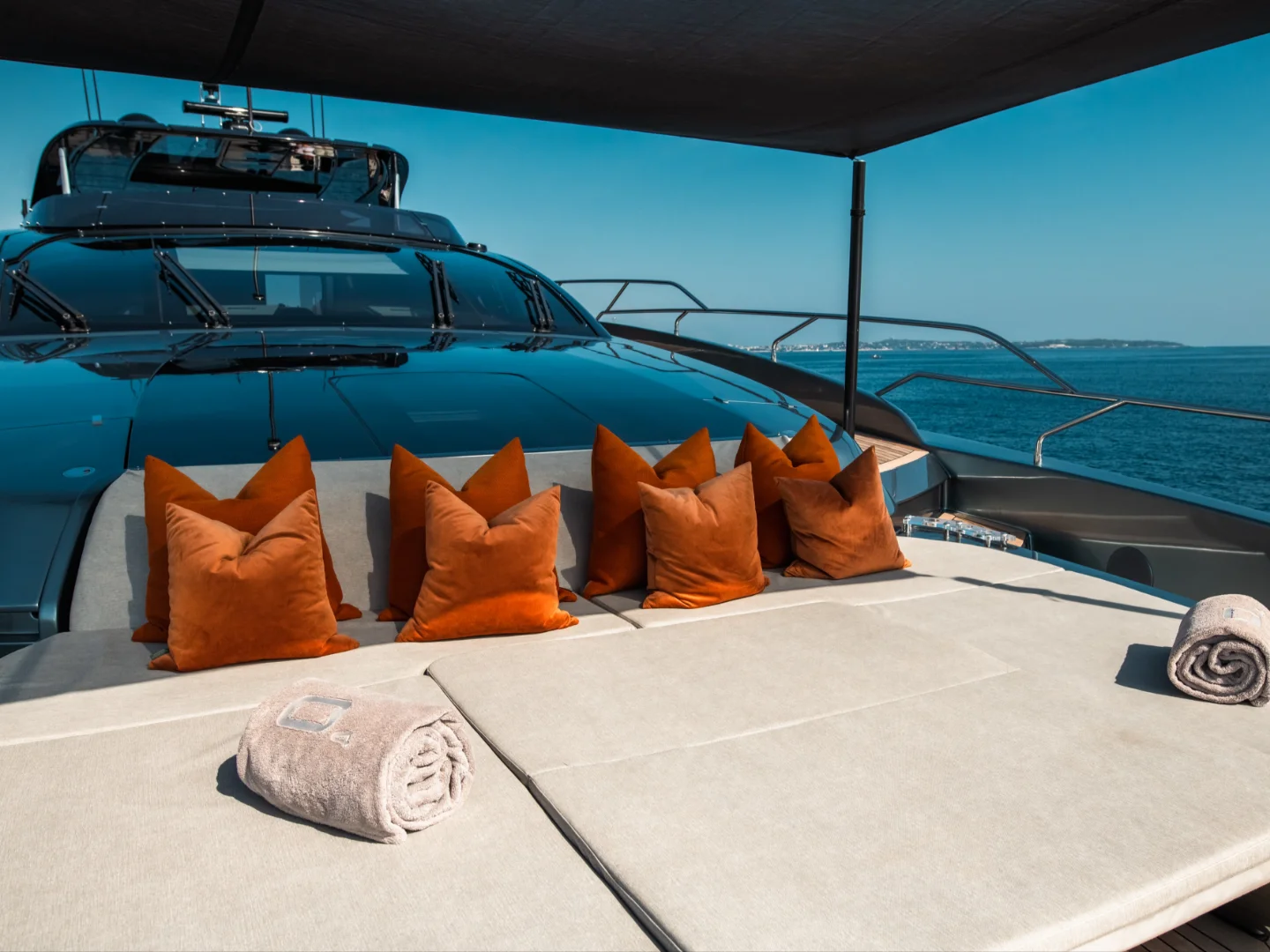 ELLA | Riva Argo 90 - Photo 21