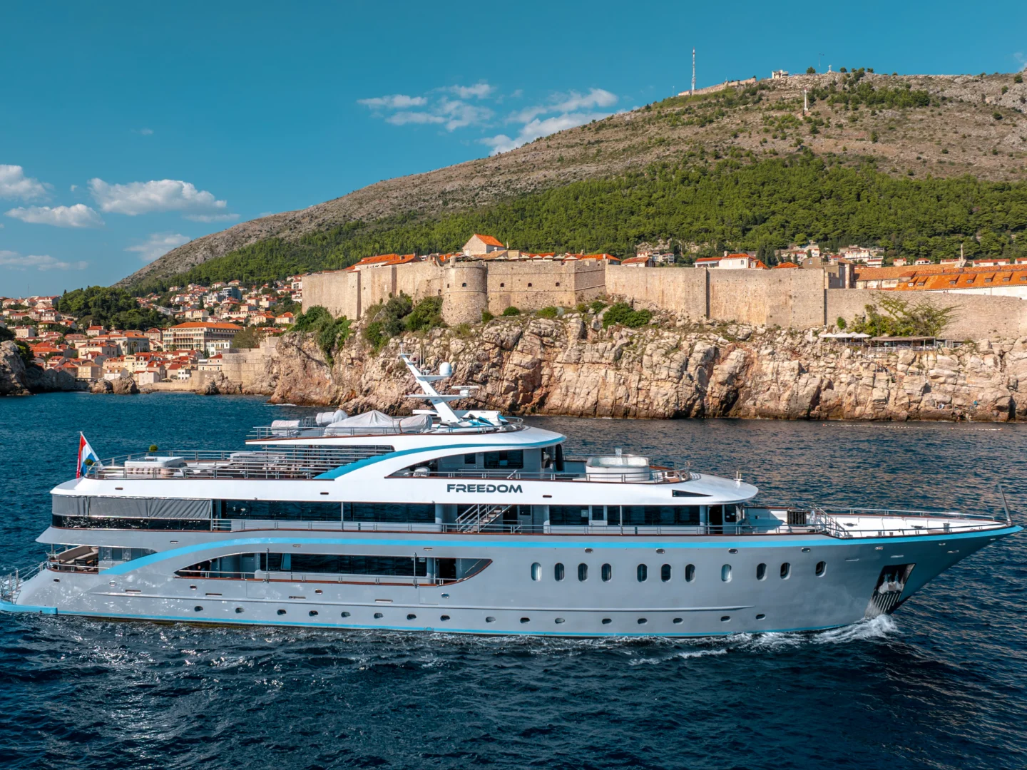 FREEDOM | Radez 48M - Photo 2