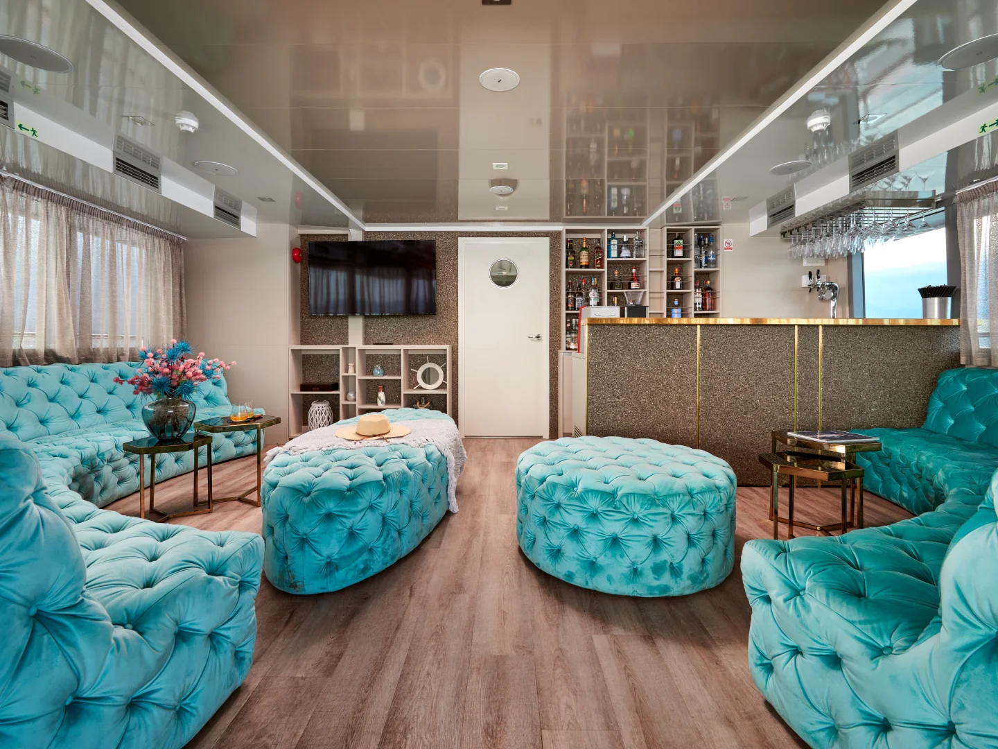 OHANA | Custom 49M - Photo 36
