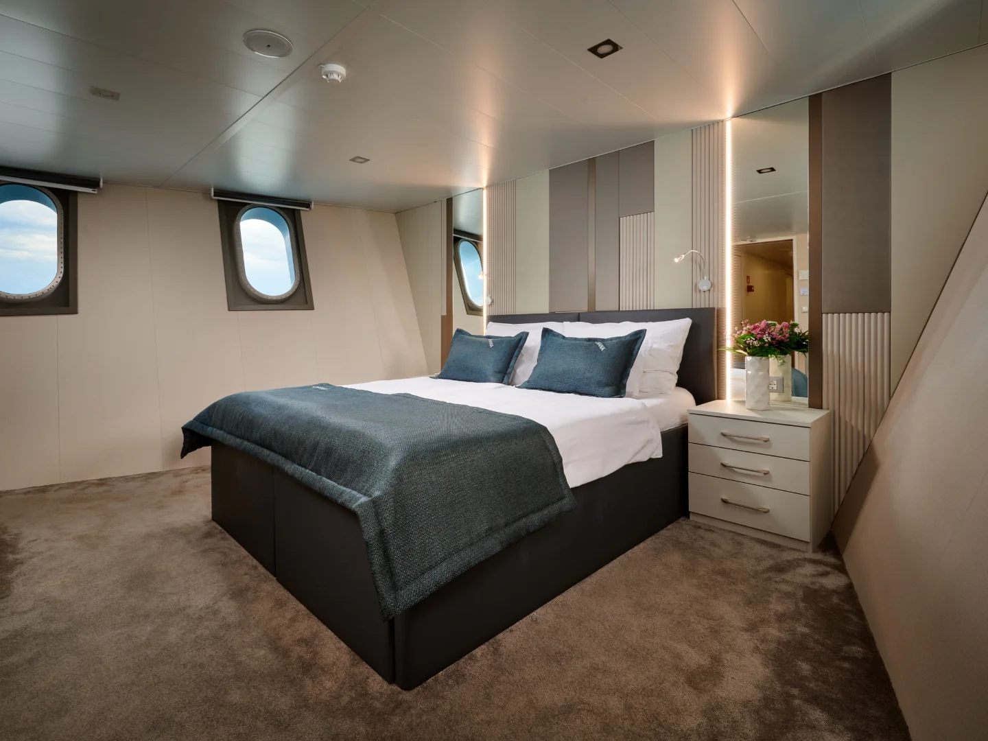 OHANA | Custom 49M - Photo 51