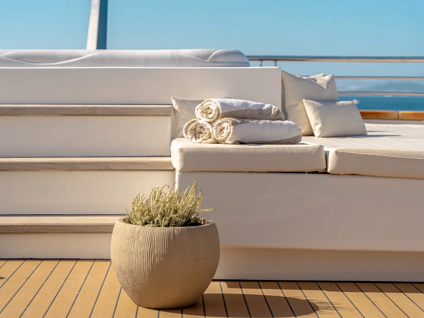 CRISTAL | Custom 49M - Photo 35