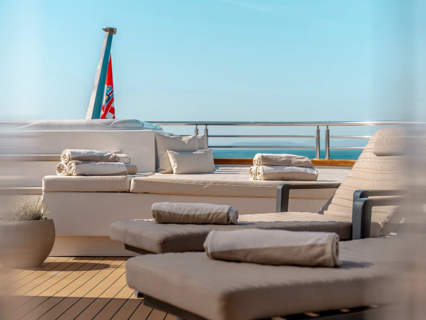 CRISTAL | Custom 49M - Photo 17