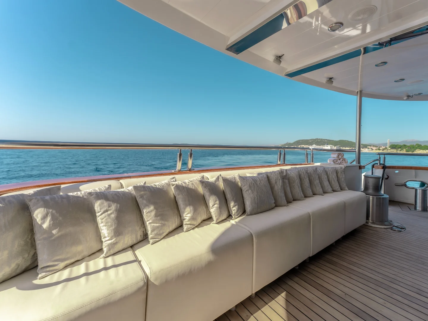 CRISTAL | Custom 49M - Photo 23