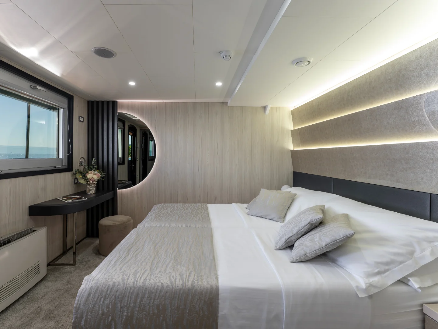 CRISTAL | Custom 49M - Photo 48