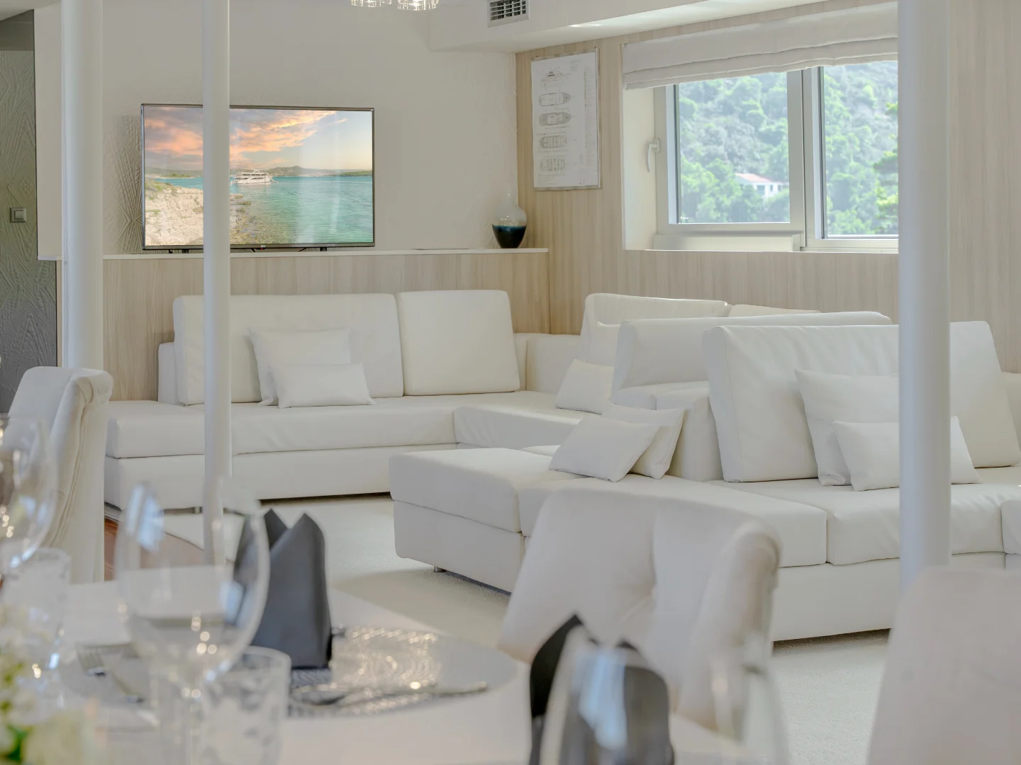 CRISTAL | Custom 49M - Photo 45