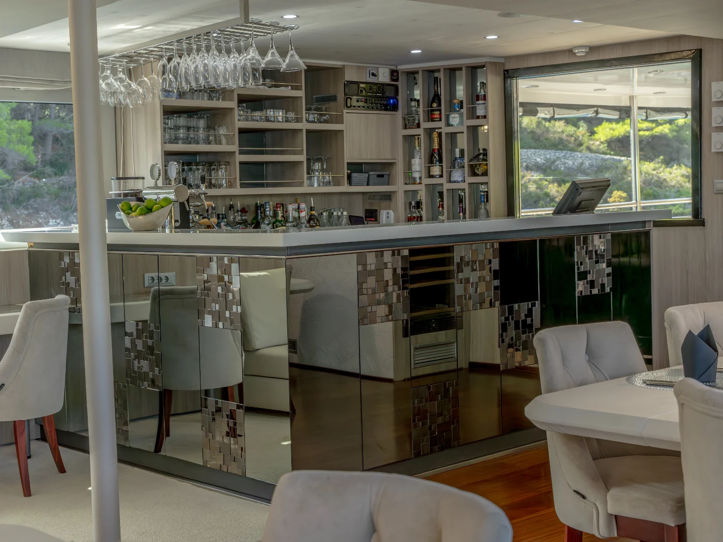 CRISTAL | Custom 49M - Photo 38