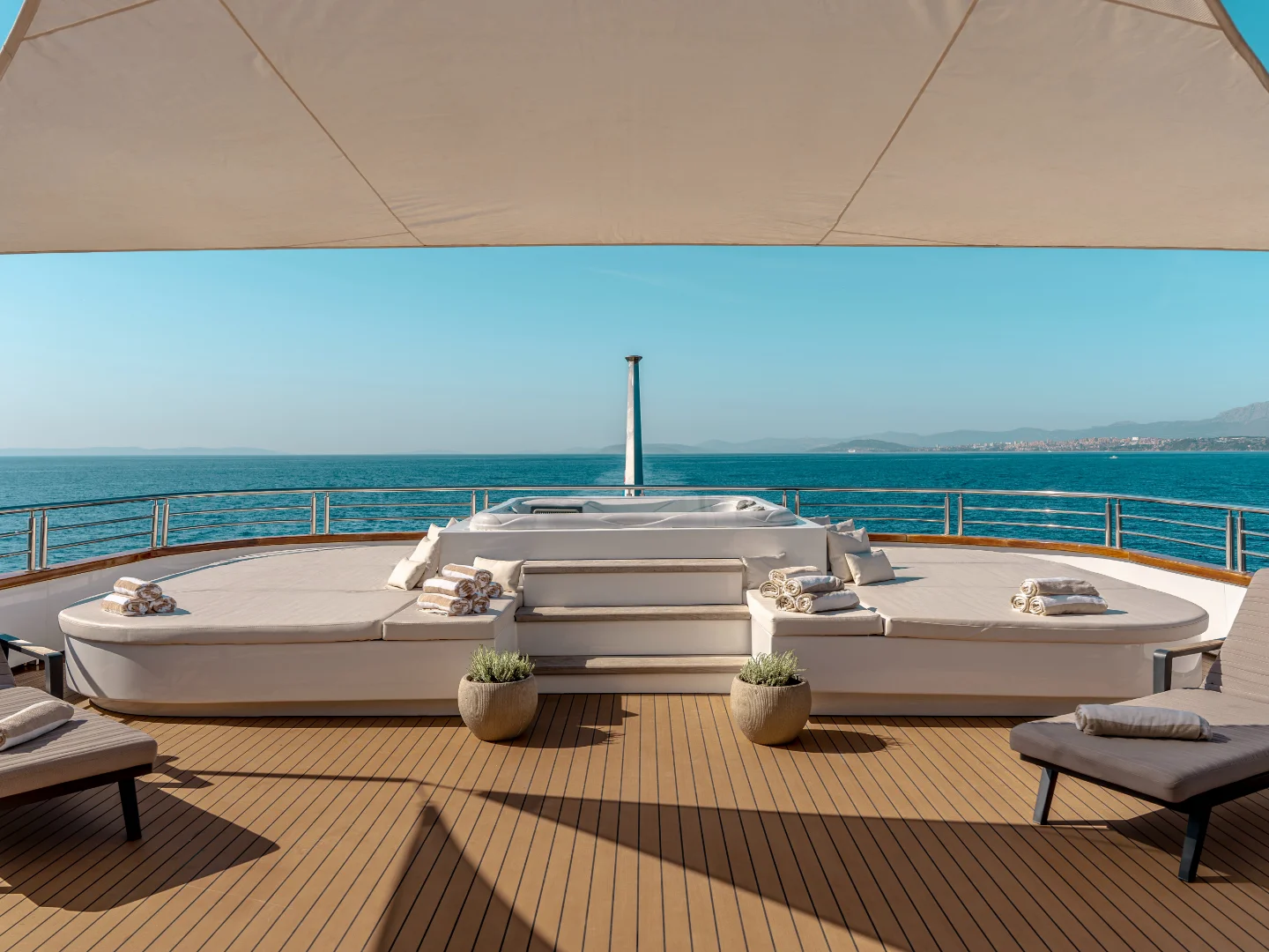 CRISTAL | Custom 49M - Photo 37