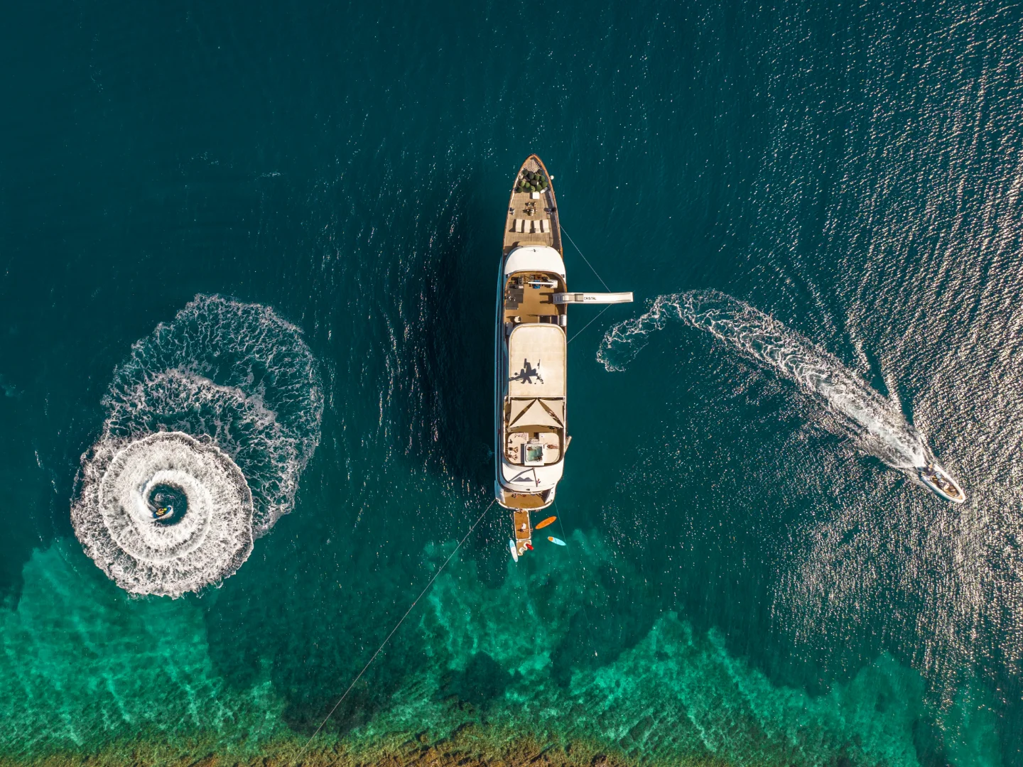 CRISTAL | Custom 49M - Photo 30