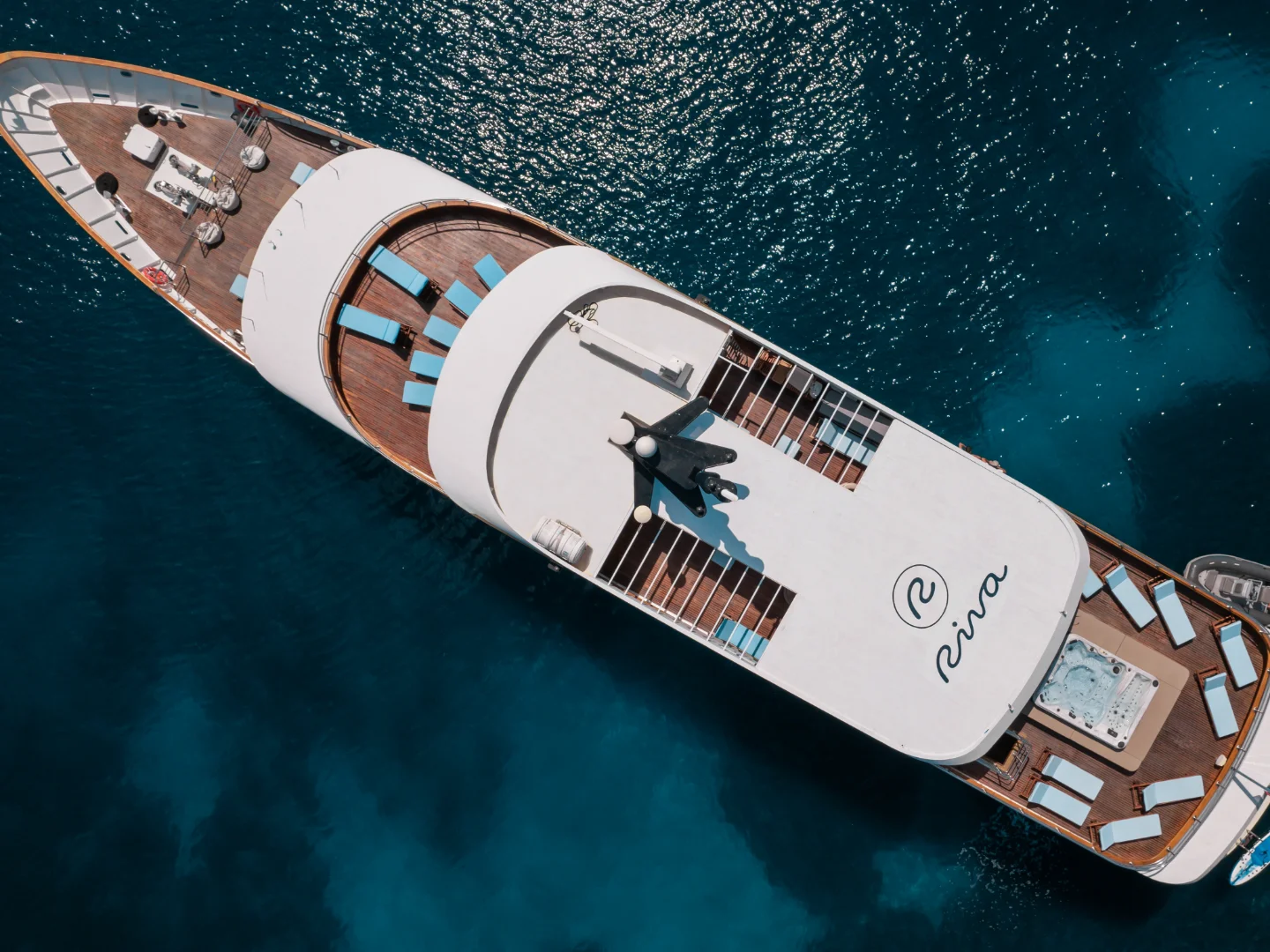 RIVA | Custom 48M - Photo 6
