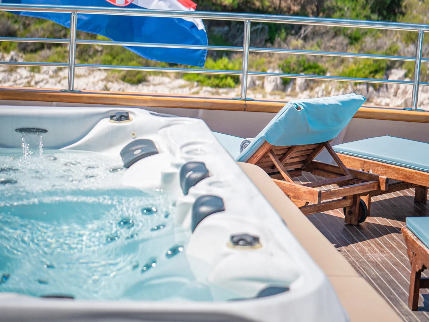 RIVA | Custom 48M - Photo 14