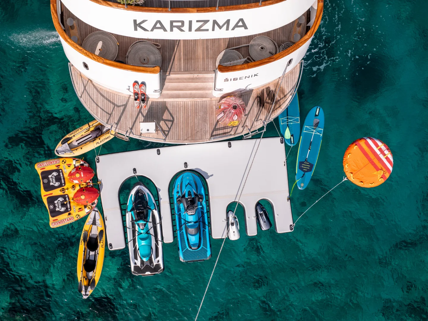 KARIZMA | Custom 48M - Photo 12