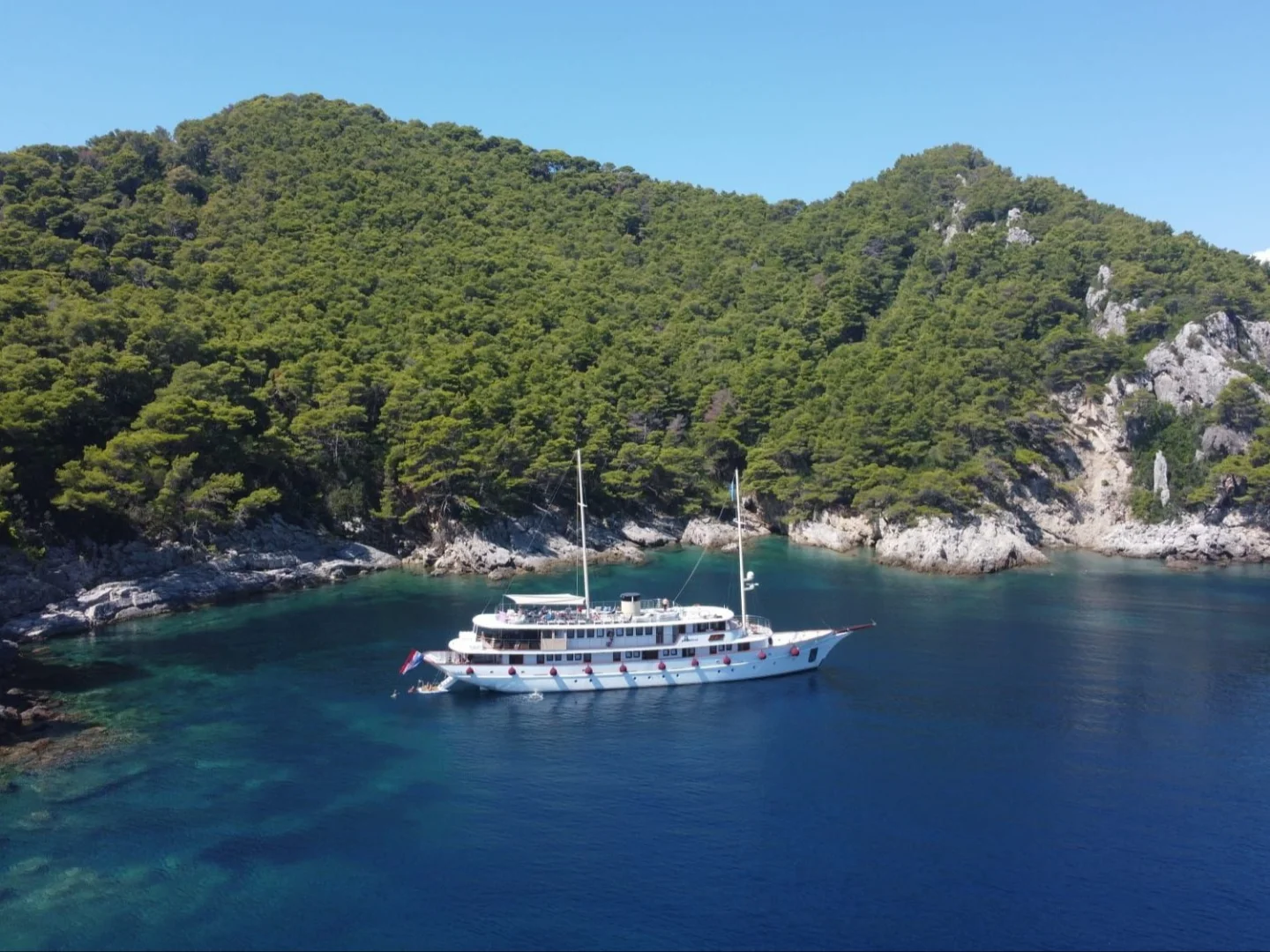 BELLEZZA | Custom 52M - Photo 6