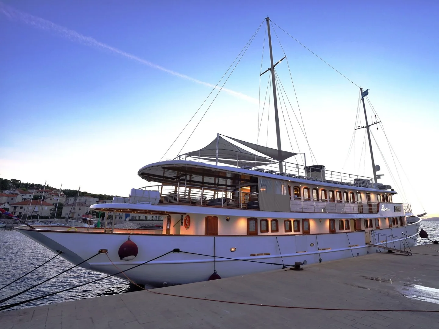 BELLEZZA | Custom 52M - Photo 13