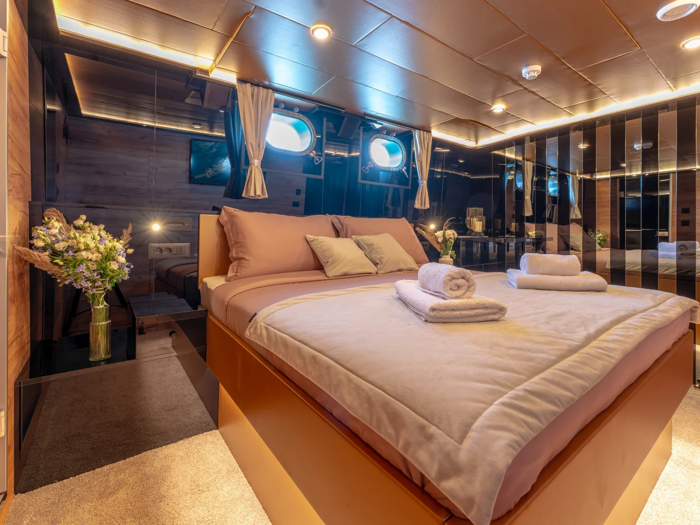 SANTA CLARA | Custom 27M - Photo 32