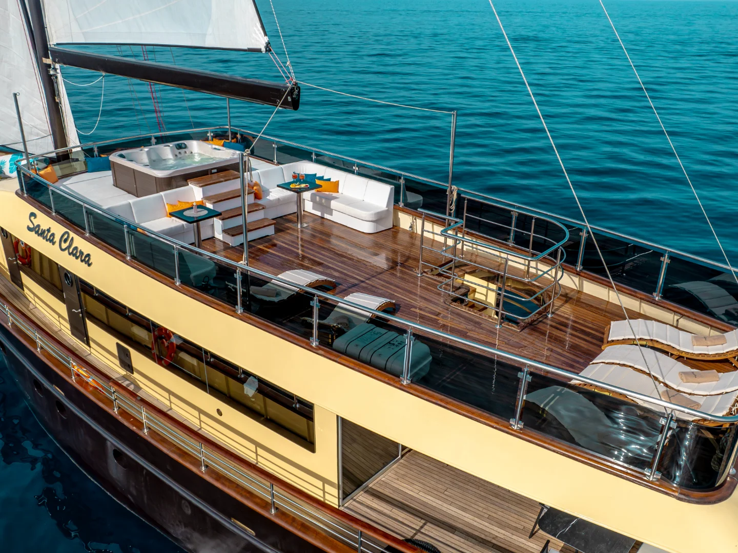 SANTA CLARA | Custom 27M - Photo 12