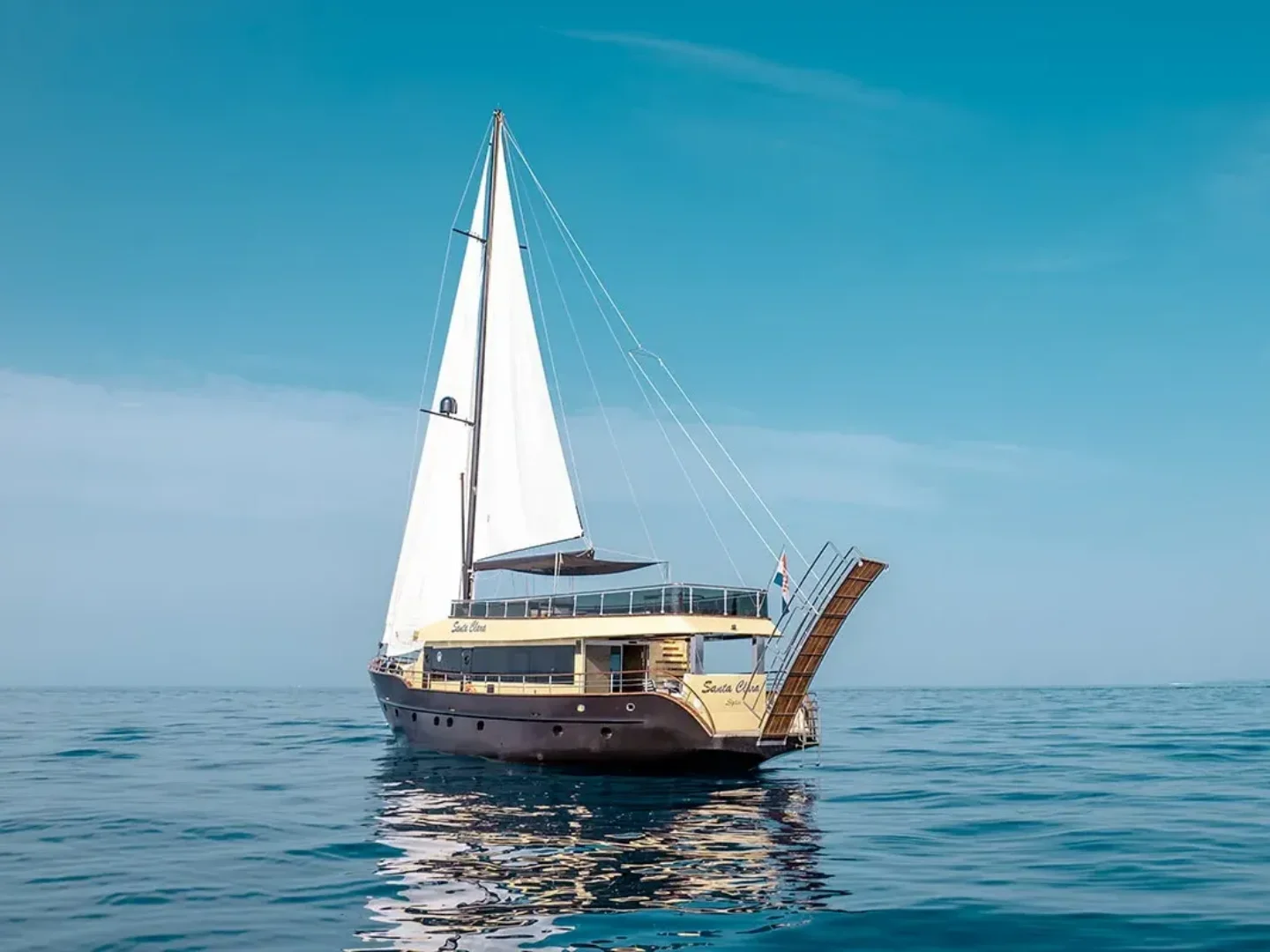 SANTA CLARA | Custom 27M - Photo 2