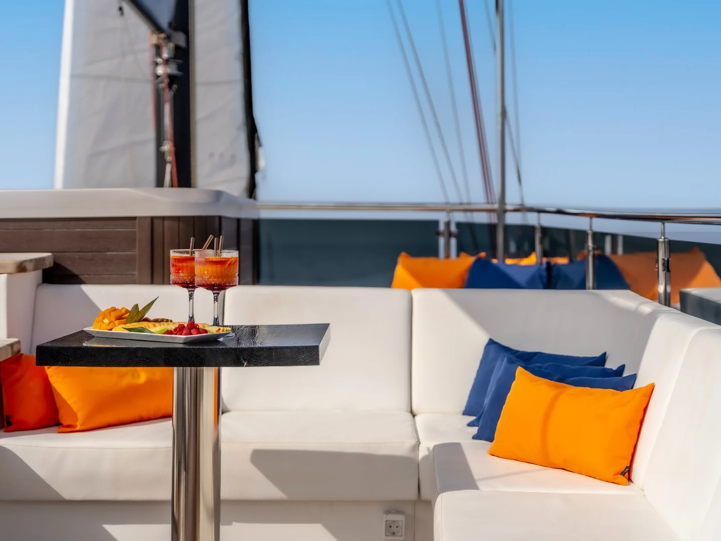 SANTA CLARA | Custom 27M - Photo 17