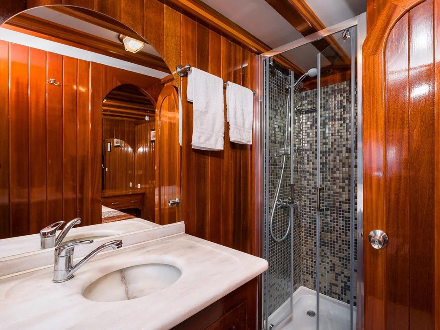 CROATIA | Custom 32M - Photo 36