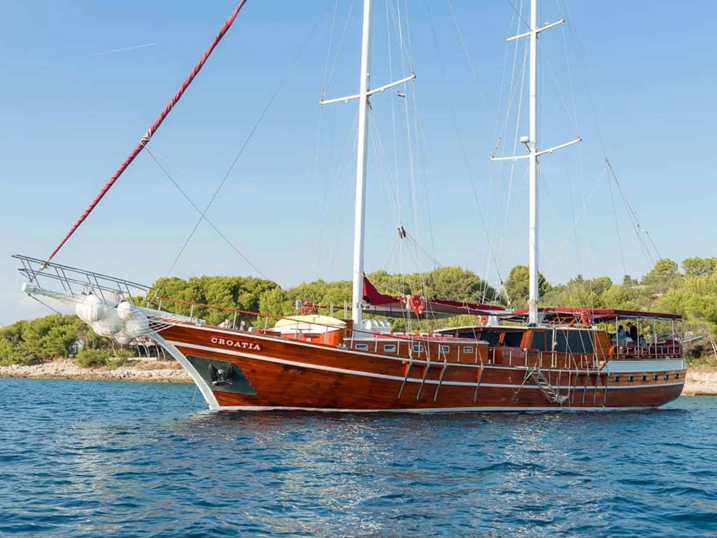 CROATIA | Custom 32M
