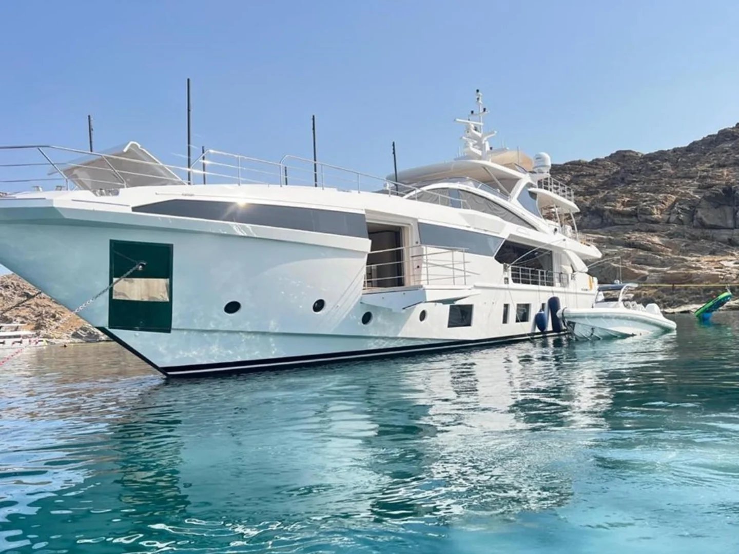 LOVE T | Azimut Grande 35  - Photo 5