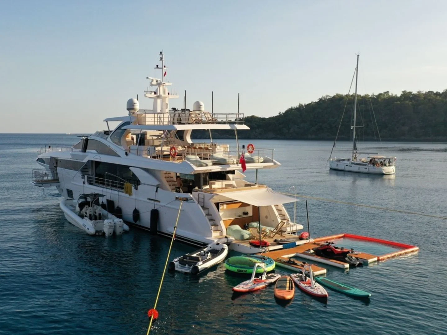 LOVE T | Azimut Grande 35  - Photo 4