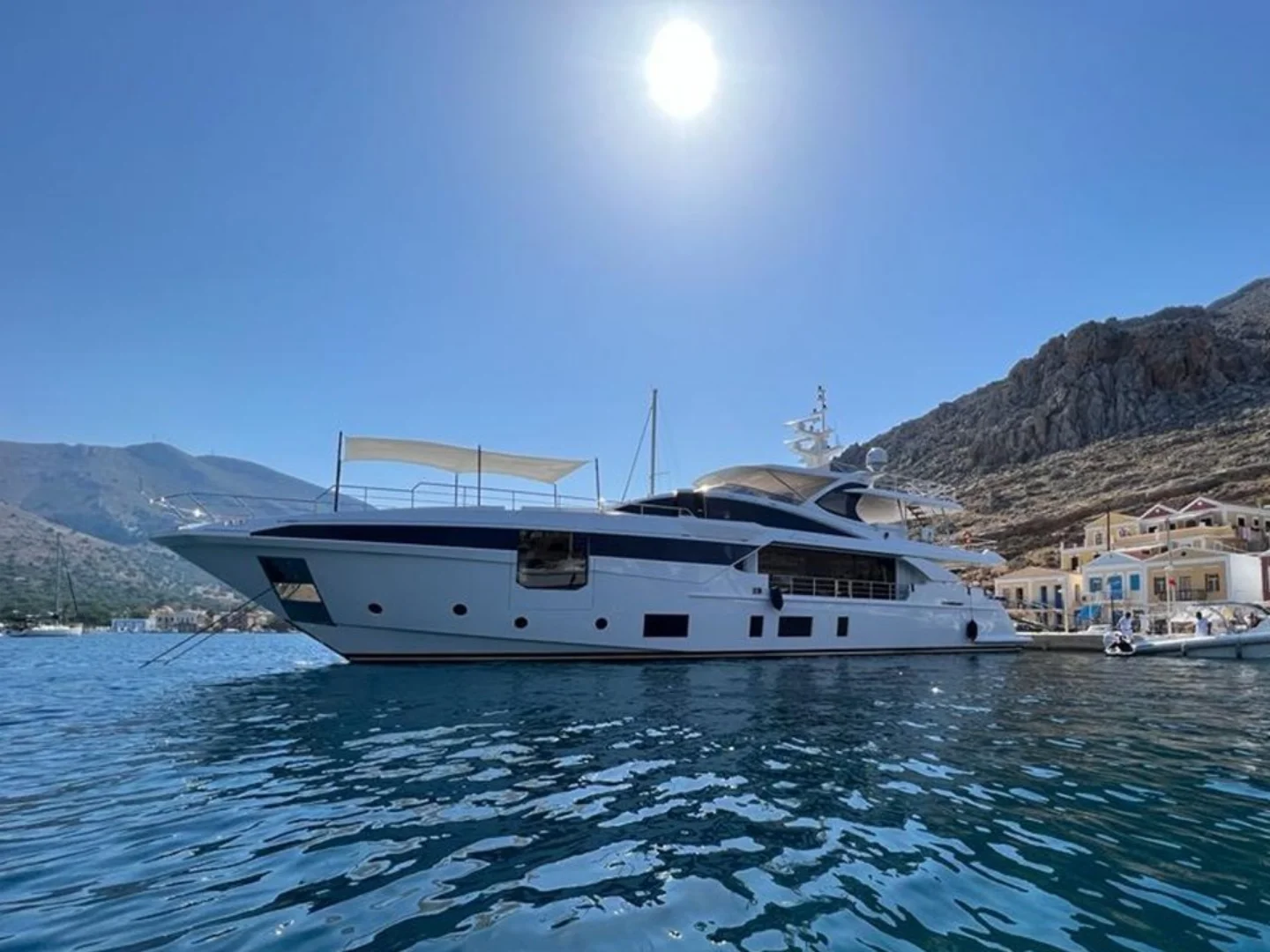 LOVE T | Azimut Grande 35  - Photo 9