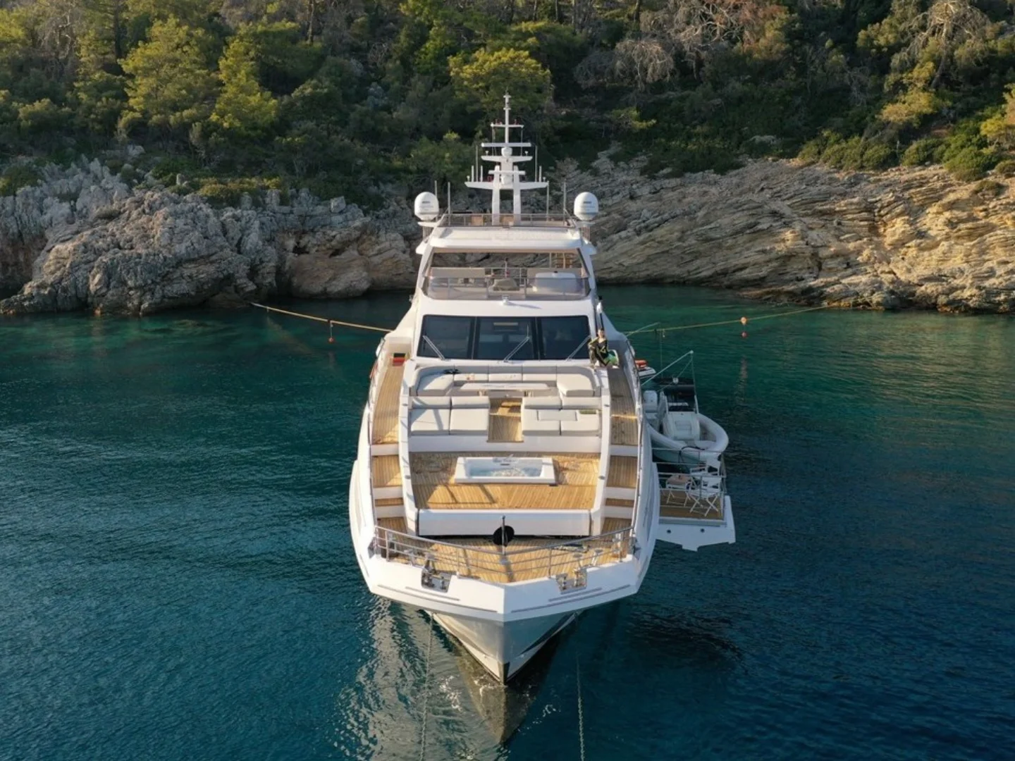 LOVE T | Azimut Grande 35  - Photo 8