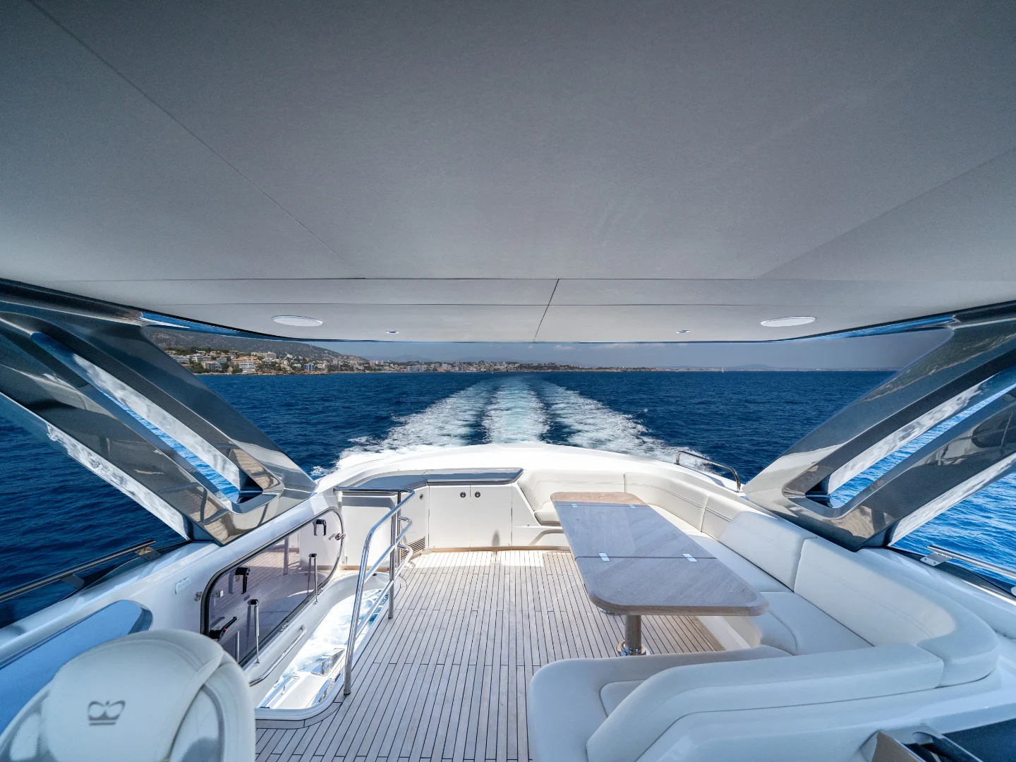 NEGOTIATOR II | Princess S72 - Photo 9