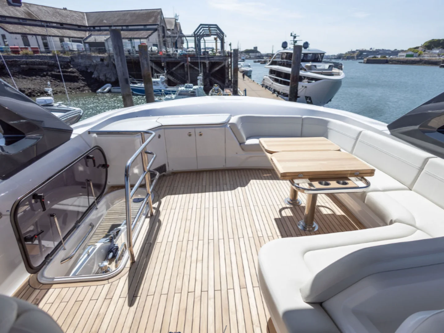 NEGOTIATOR II | Princess S72 - Photo 58