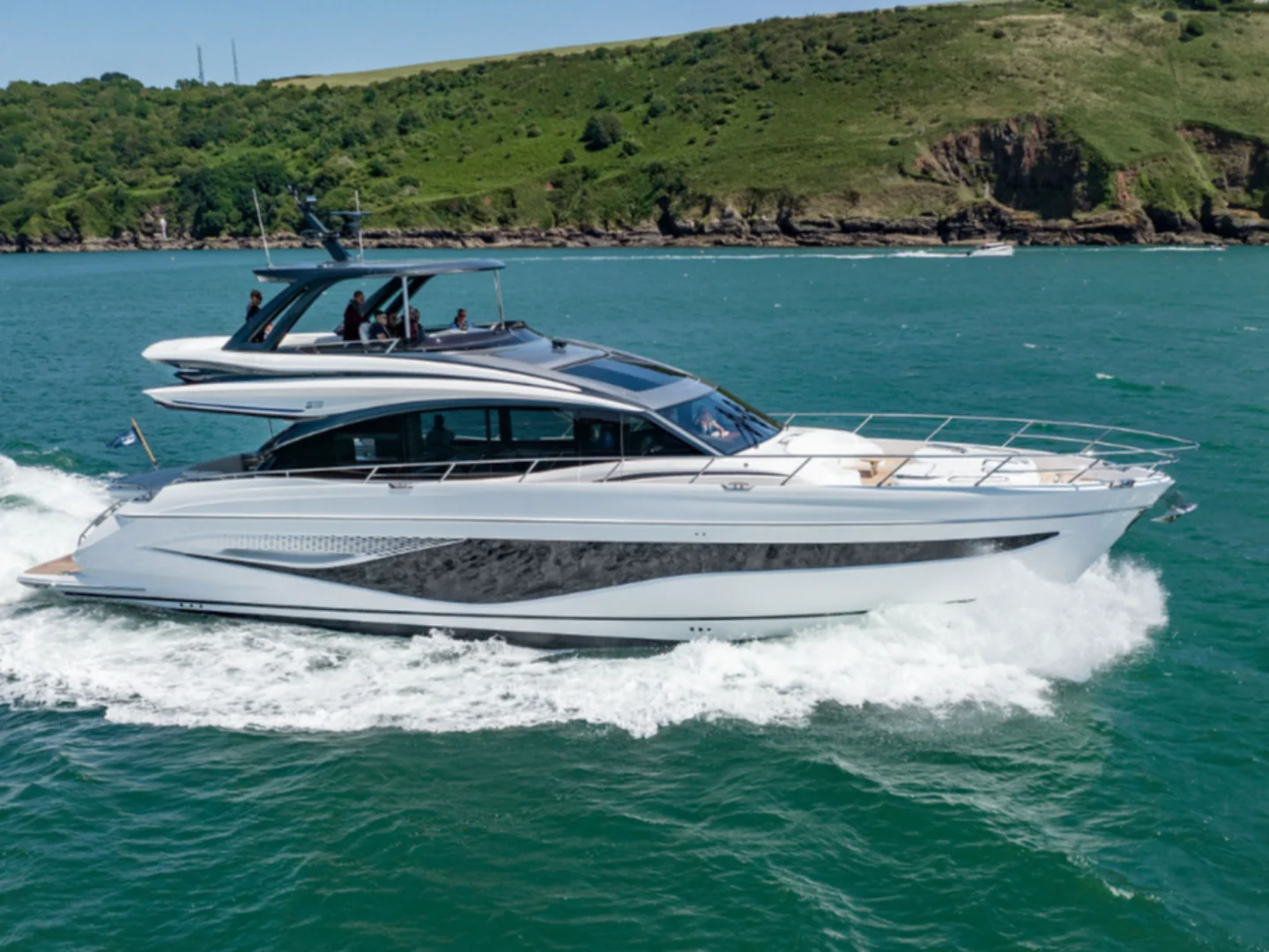 NEGOTIATOR II | Princess S72 - Photo 2