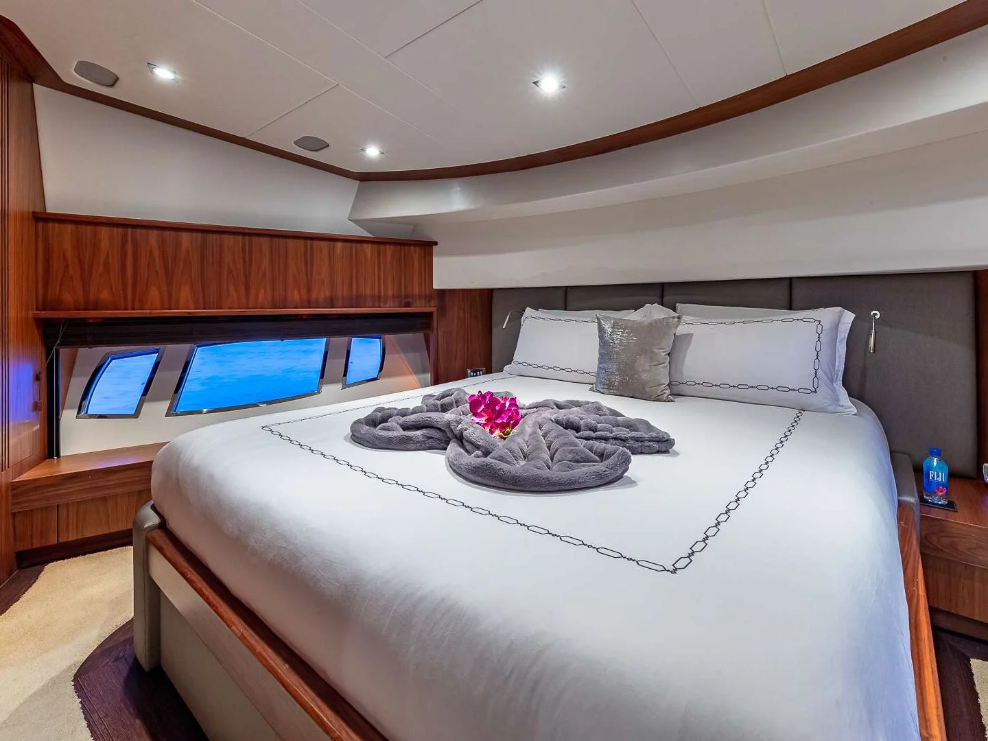 EMRYS | Sunseeker 98 - Photo 17