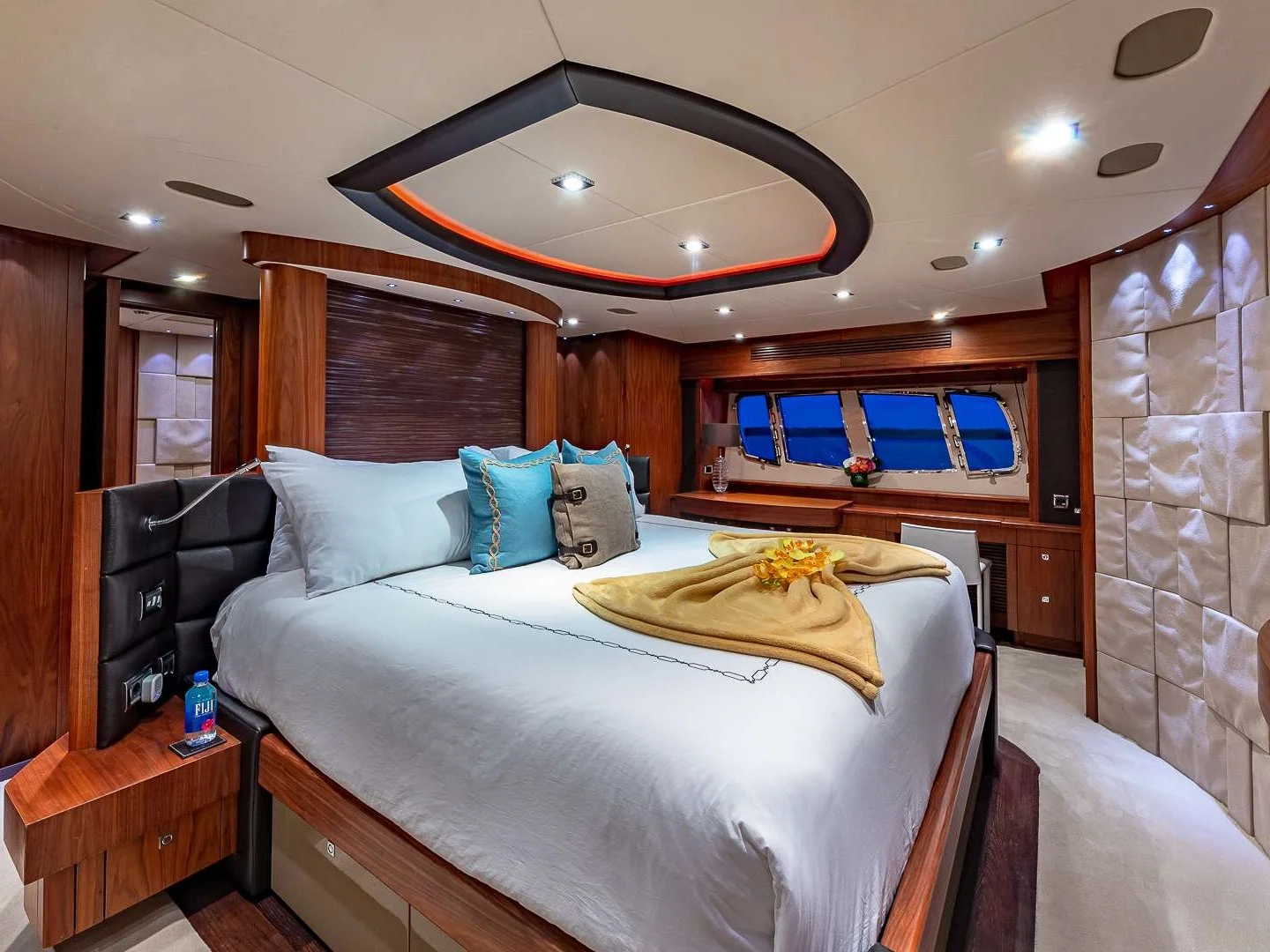 EMRYS | Sunseeker 98 - Photo 20