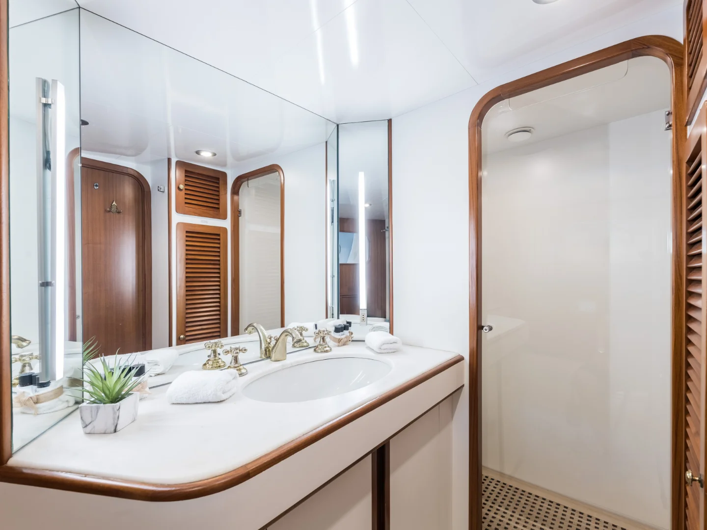 SPIRIT OF MK | CRN Ancona 34M - Photo 26
