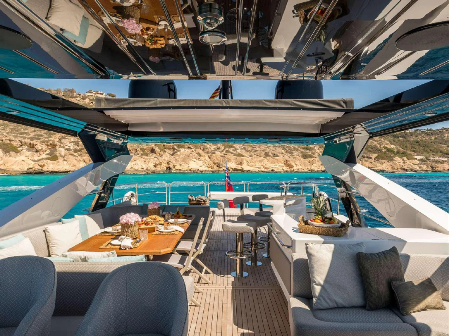 SEAWATER II | Sunseeker 86 - Photo 11