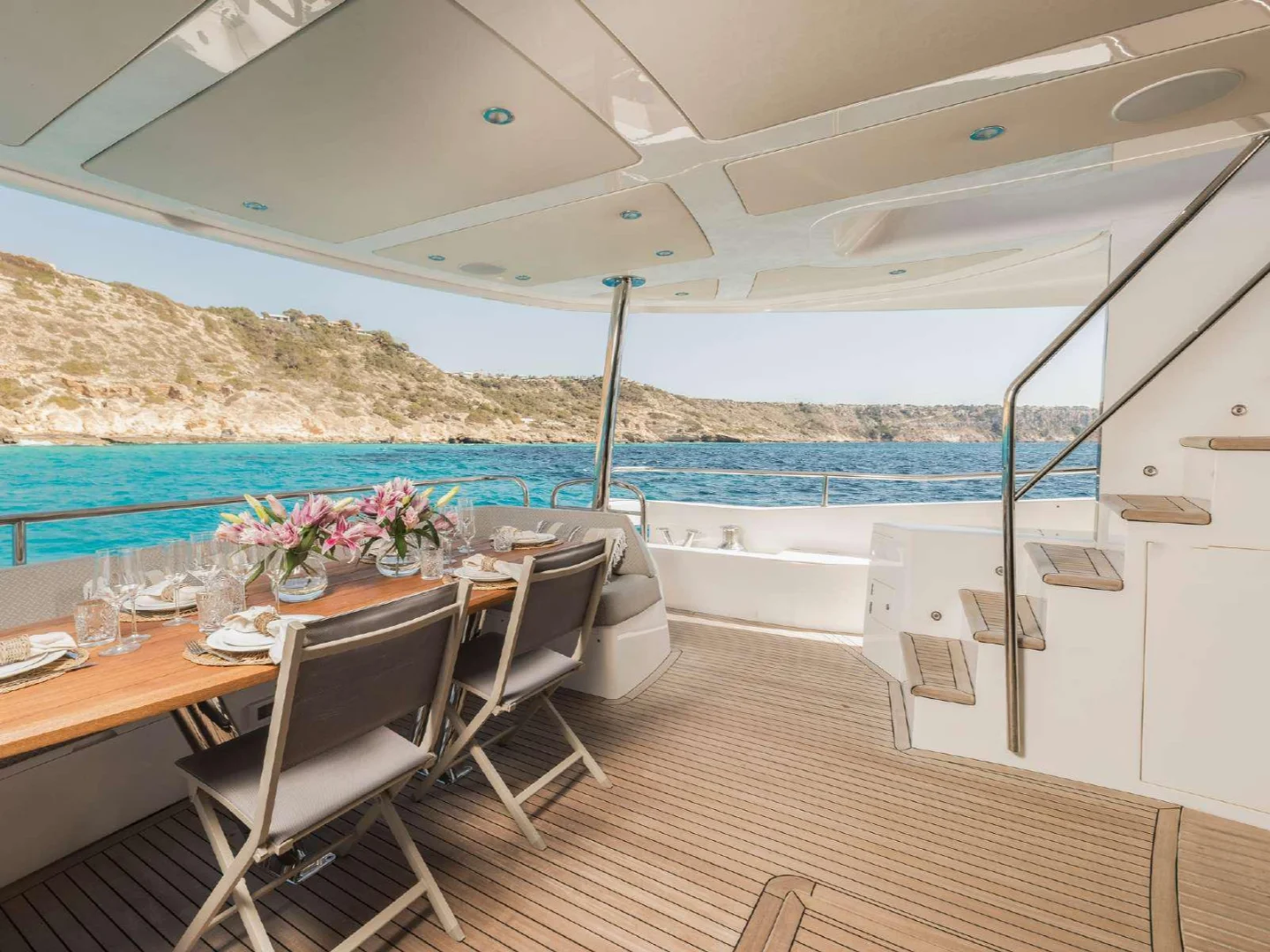 SEAWATER II | Sunseeker 86 - Photo 10