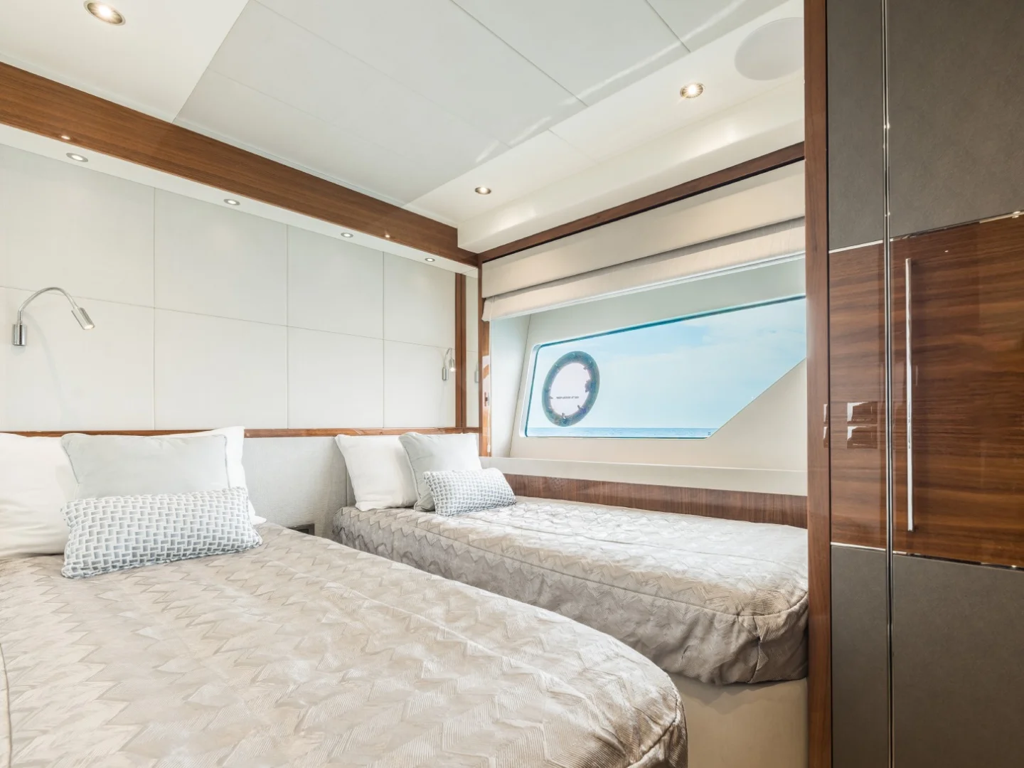 SAAHSA | Sunseeker 76 - Photo 20