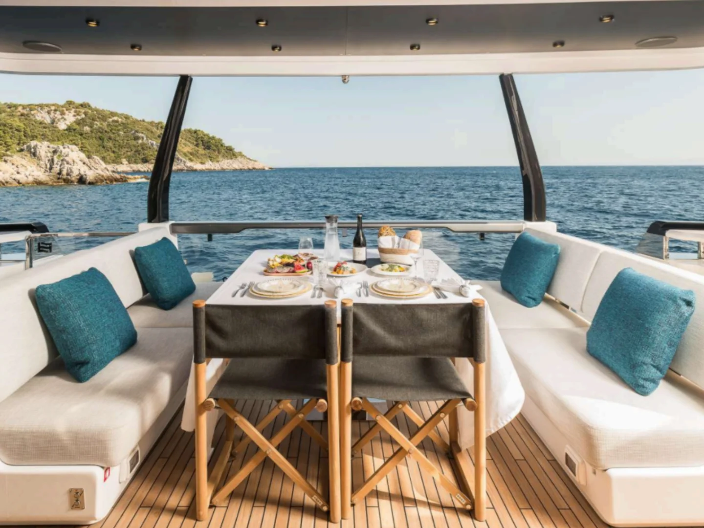 NAILU + | Ferretti 1000 - Photo 16