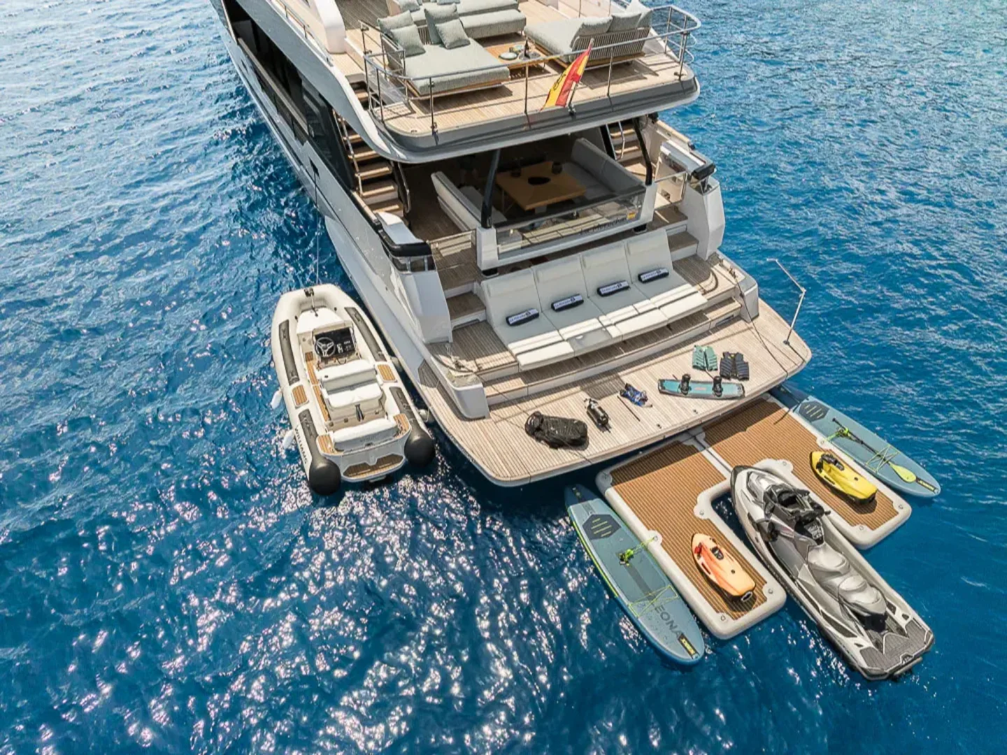NAILU + | Ferretti 1000 - Photo 34
