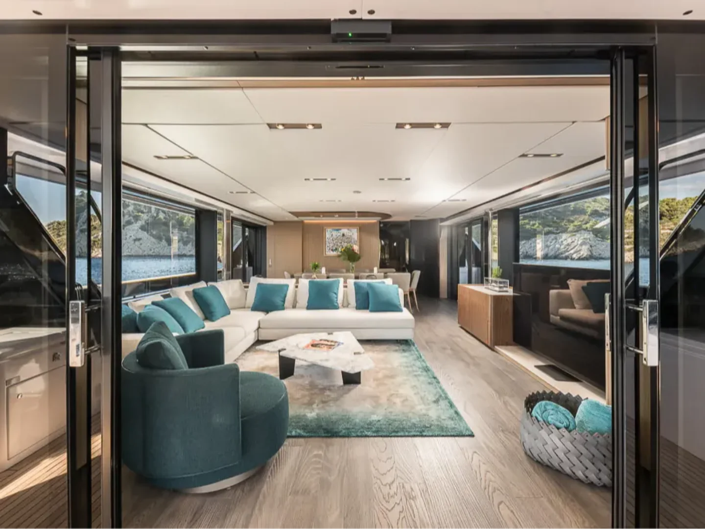 NAILU + | Ferretti 1000 - Photo 24